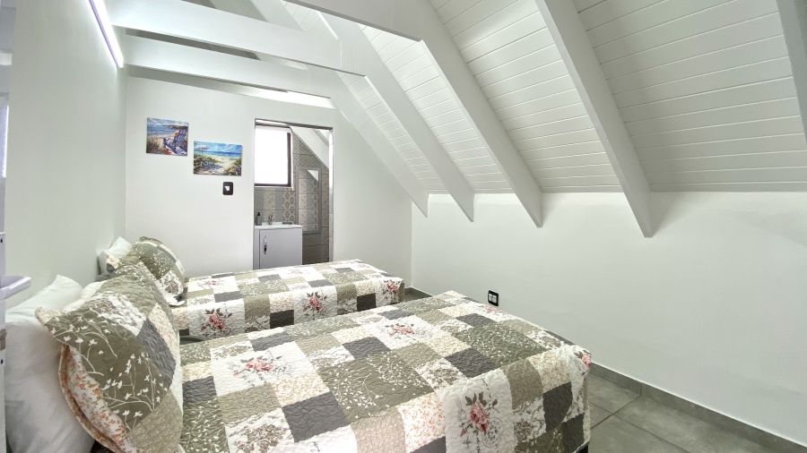 4 Bedroom Property for Sale in Dwarskersbos Western Cape